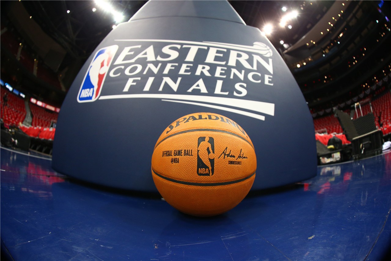 情和活力的 情和活力的