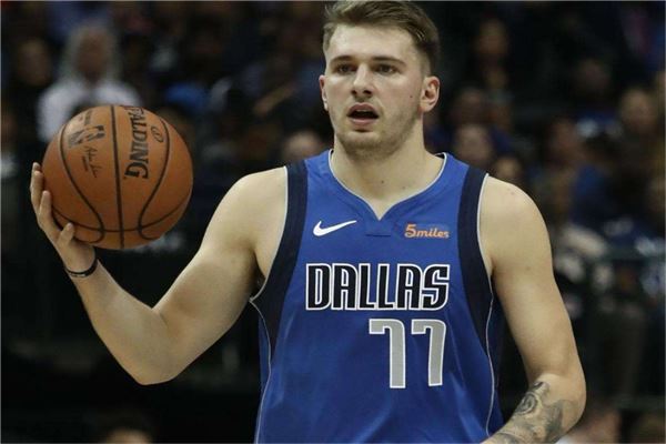 场气氛格外 场气氛格外