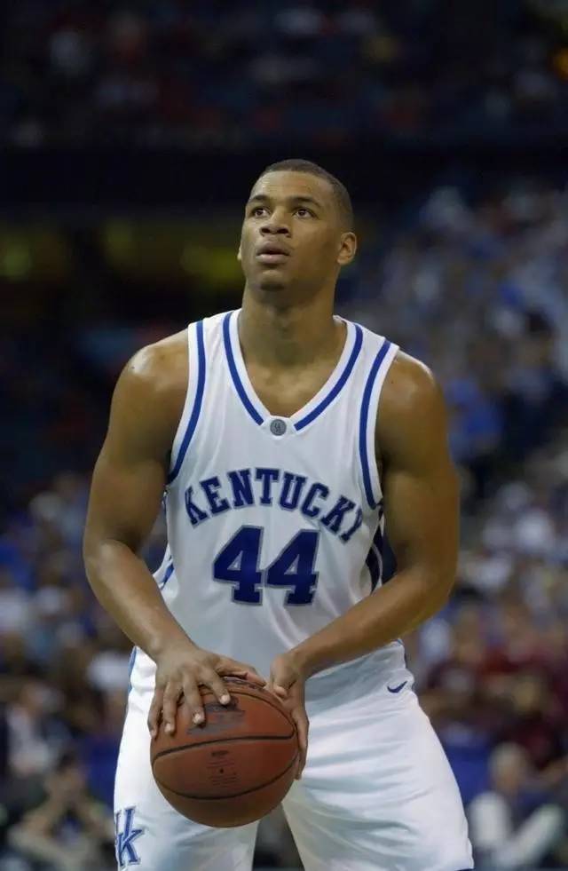 在高薪球员 在高薪球员