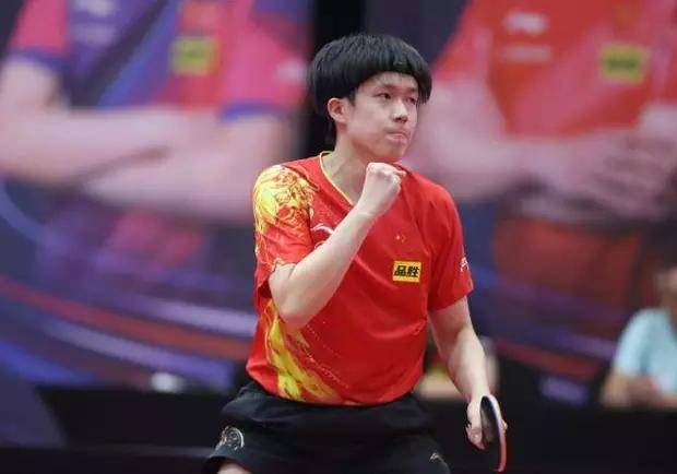 游对抗中依 游对抗中依