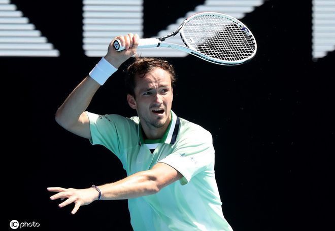 的对照中逐 的对照中逐