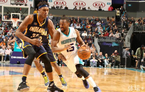 只顾自己 只顾自己